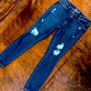 Old Navy Distressed Rockstar Super Skinny Jeans
